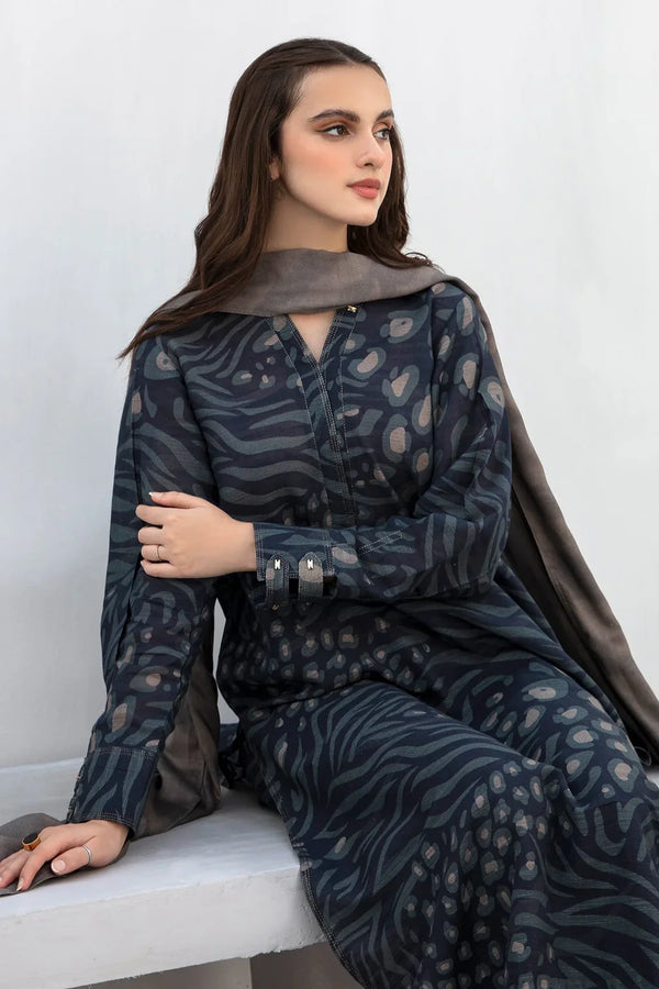 BAROUQE - 3PC UNSTITCHED KHADDAR PRINTED SHIRT WITH KHADDAR PRINT DUPATTA AND PRINT TROUSER-12620