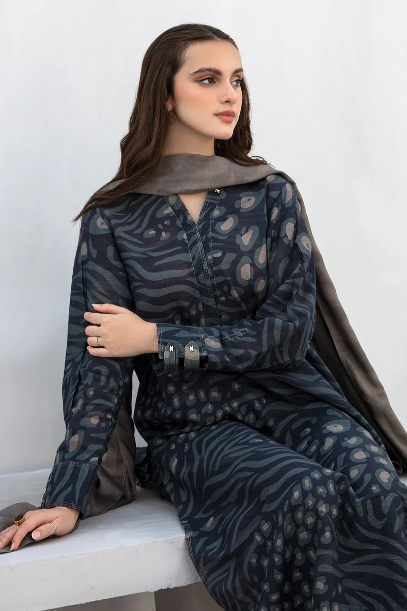 BAROUQE - 3PC UNSTITCHED KHADDAR PRINTED SHIRT WITH KHADDAR PRINT DUPATTA AND PRINT TROUSER-12620