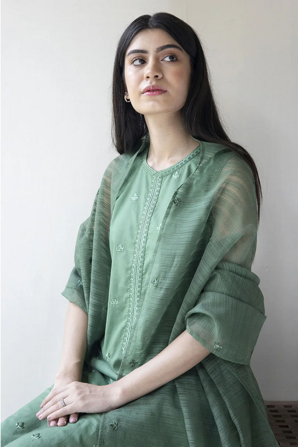 DYOT - 3PC UNSTITCHED LAWN EMBROIDERED SHIRT WITH ORGANZA EMBROIDERED DUPPATTA & TROUSER - 3615