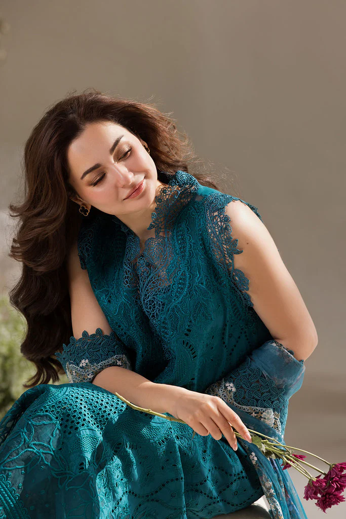SOBIA NAZIR-3PC LAWN LASERCUT EMBROIDERED SHIRT WITH COTTON NET PRINT DUPATTA AND TROUSER - NS 3699